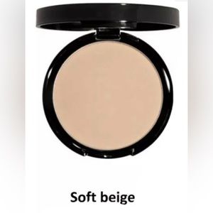 SOFT BEIGE DUAL ACTIVE POWDER FOUNDATION FROM MAKEUP ARTIST COUNTER!!!